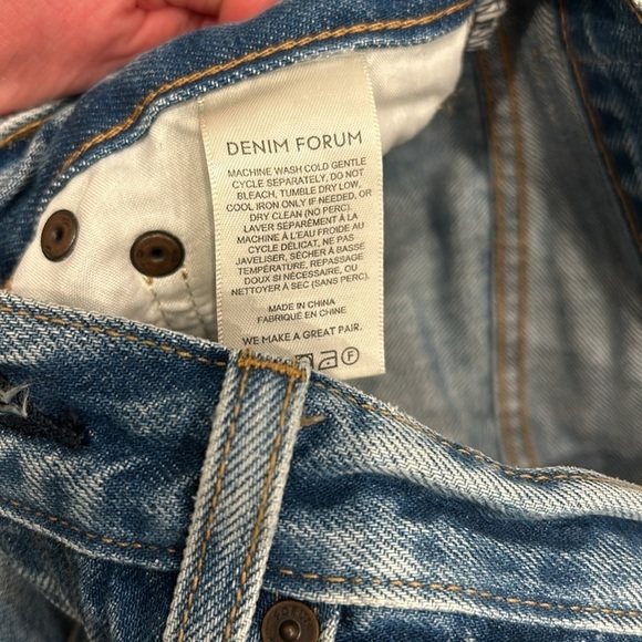 Aritzia High Rise Loose Jeans Size 24 - Picture 8 of 11